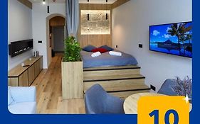 Apartament Powoli z darmowym parkingiem
